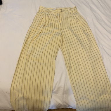 Pantaloni a righe gialli