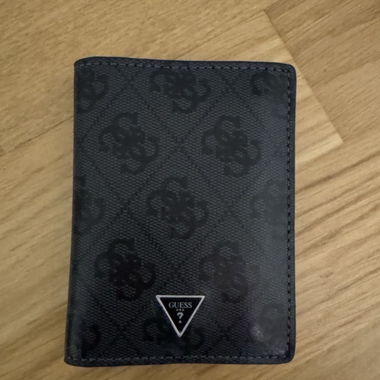 Guess Wallet