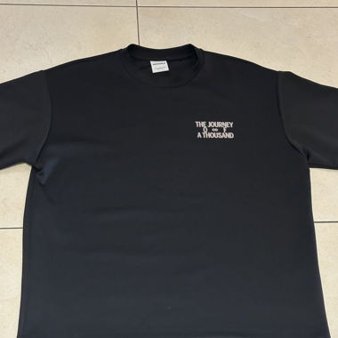 T-shirt noir Bershka