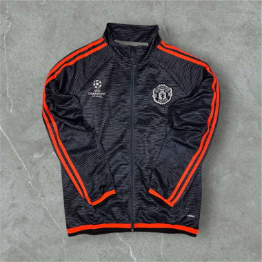 vintage manchester united adidas trackjacket