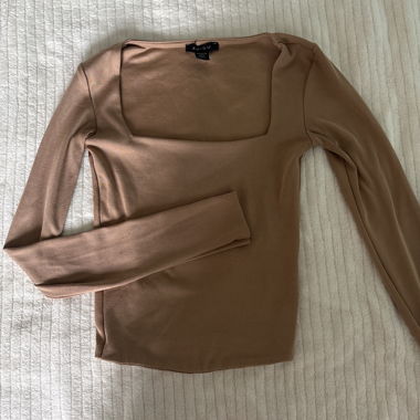 Top marron manches longues