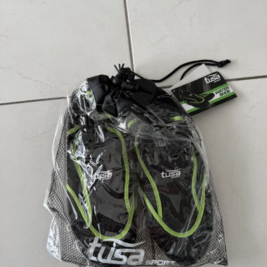 TUSA Water Shoes size 41/9 new
