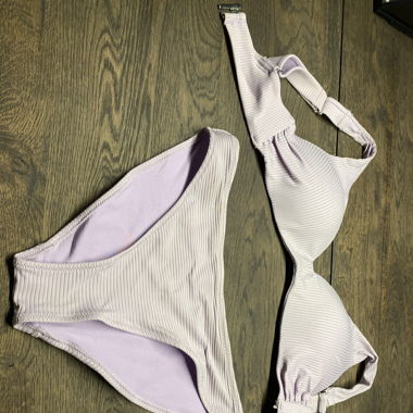Bikini Viola