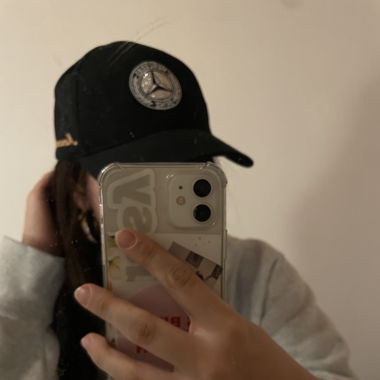 Mercedes Cap