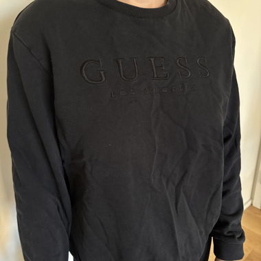 Guess Crewneck