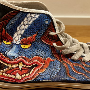 Pezzo unico. Sneakers dipinte a mano in stile Converse