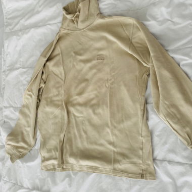 Pull col roulé BOSS beige Taille 41