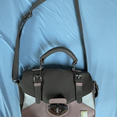 Borsa a tracolla multicolore con patta