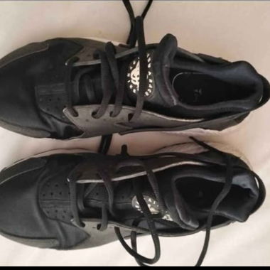Nike Huarache 40 