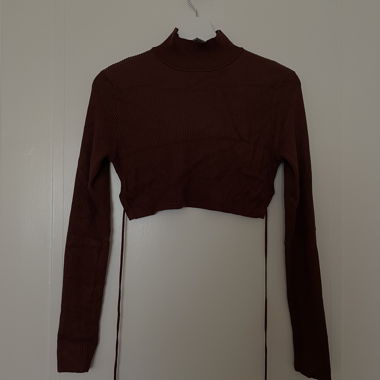 Brown crop top, size 36