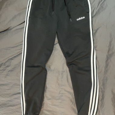 adidas Jogging