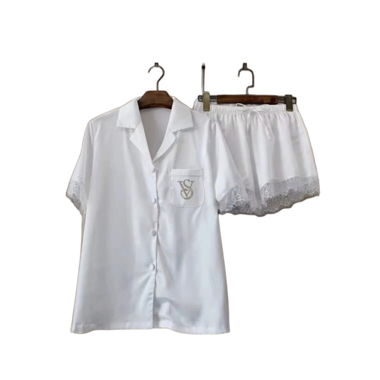 Pyjama satiné blanc