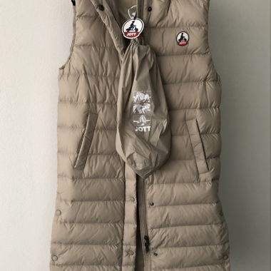 JOTT piumino maxi senza maniche beige taupe