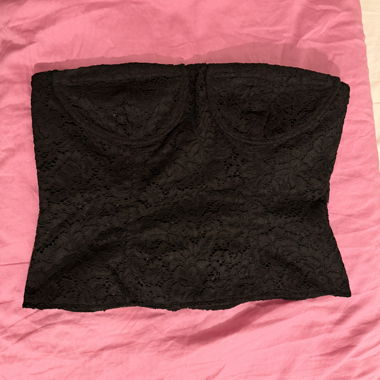 Haut corsage en dentelle noire H&M