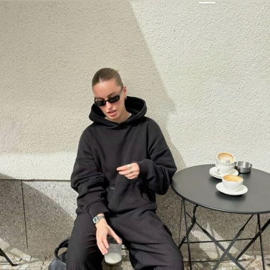 Sweat-shirt hoodie pull à capuche noir 