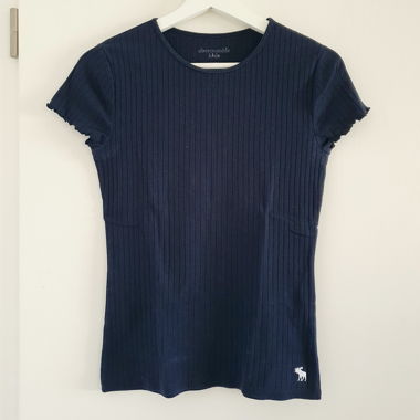 T-Shirt blau Abercrombie & Fitch