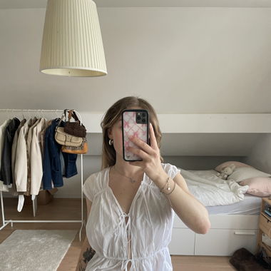 Cute top