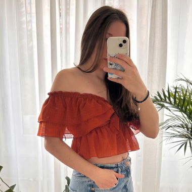 Brick-colored top from Zara