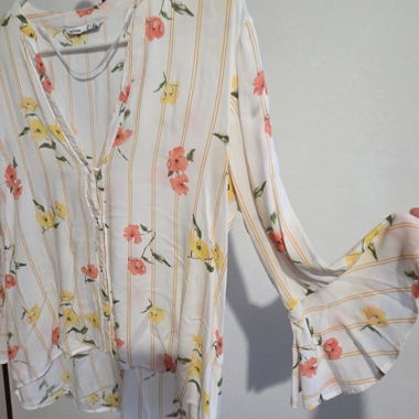 Chemise floral mignonne 
