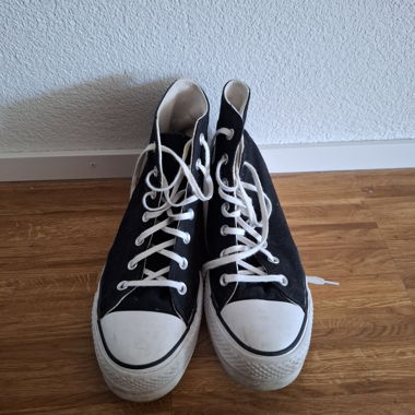 Converse Chuck Taylor High Top