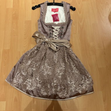 Abito Kruger Madl in stile dirndl