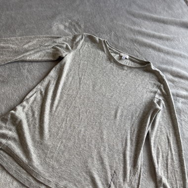 T-shirt Grigio a Maniche Lunghe