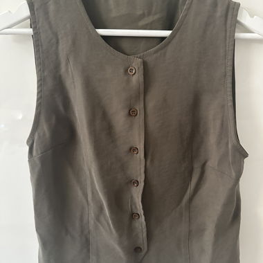 Brown sleeveless button vest