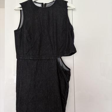 Zara Jeans-Kleid ohne Aermel