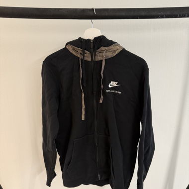 Alyx x Nike Zipper