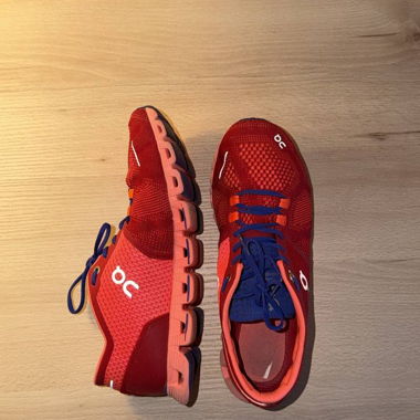 On Running Schuhe 38