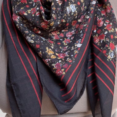 Floral pattern scarf