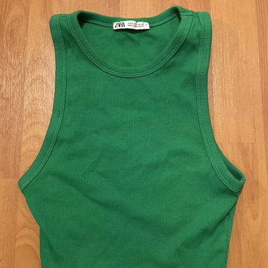 Green ribbed ZARA crop top