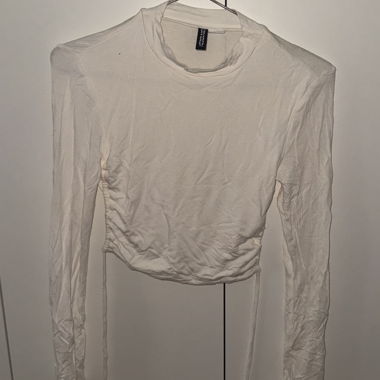 Weisses Langarmshirt
