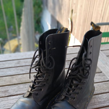 Dr. Martens