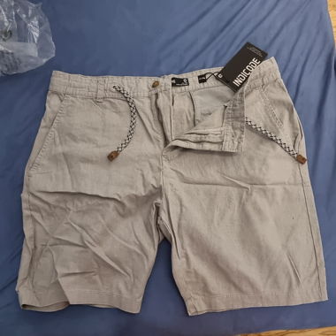 Kurze Hosen NEU 2Xl