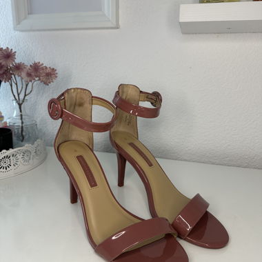 Rose Sandalettes