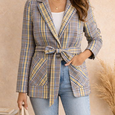 Gürtelter Karo-Blazer von Bershka, Grösse EUR S