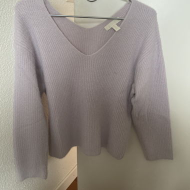 Sweater, pastel violet