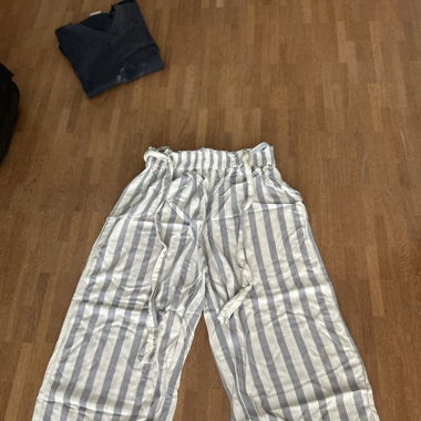 striped pants