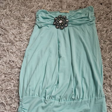 Top bustier turquoise ornée