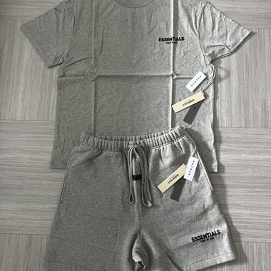 Essentials-Set fear of god grau