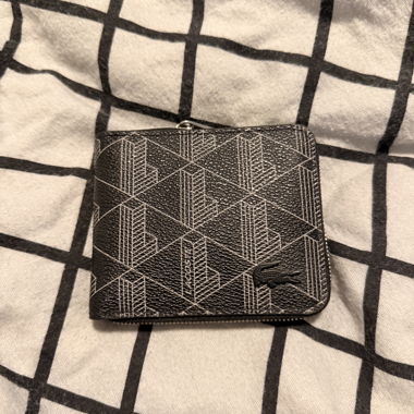 Portefeuille Lacoste