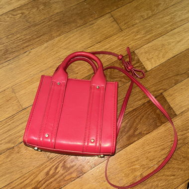 Rote Mini-Handtasche