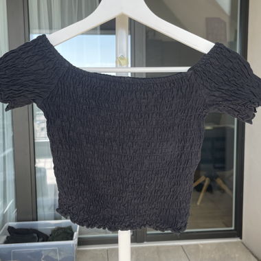 Top Carmen nero