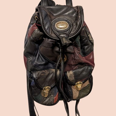 Vintage-Rucksäckli aus Leder