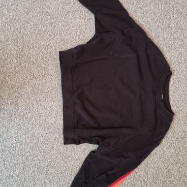 Pullover Generation
