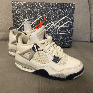 Jordan 4 Midnight navy