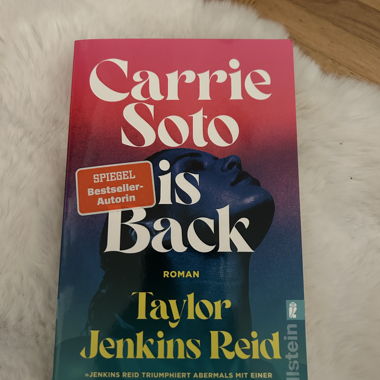 Carrie Soto Is Back Taylor Jenkins Reid