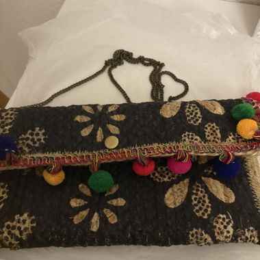 Unbenutzte Handtasche