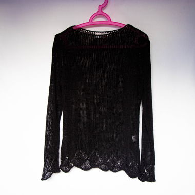 Black knit crochet sweater size M